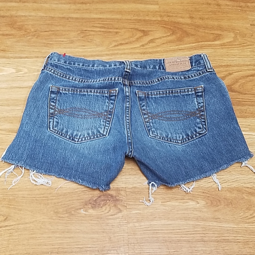 Vintage Distroyed Abercrombie and Fitch Shorts  0